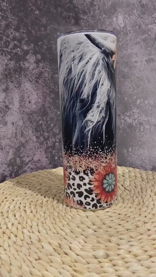 tumbler 20 0z vache avec fleur de couleur pêche